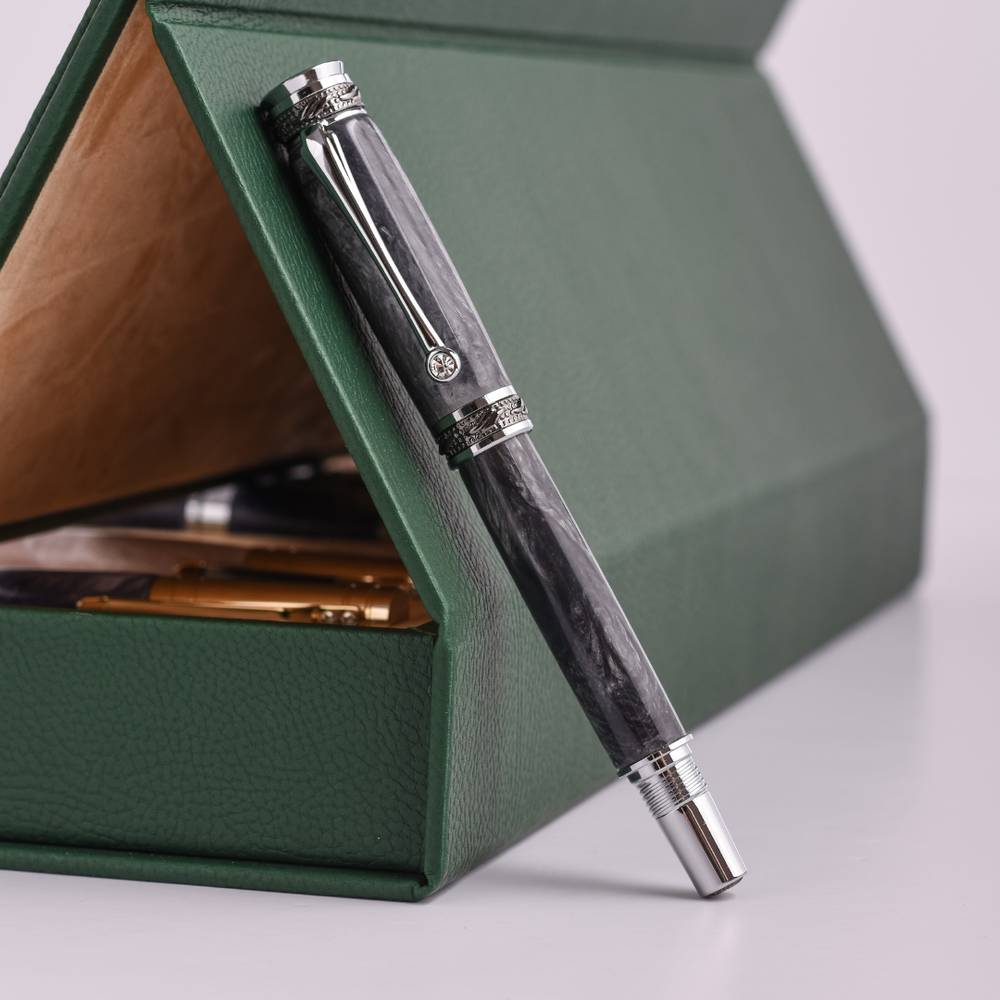 كيف يمكن للقلم الفاخر أن يكون هدية مثالية لعملاء للشركات